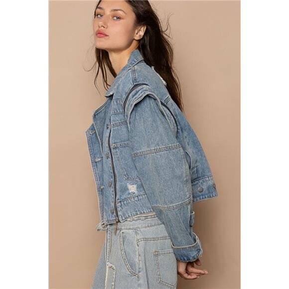 NWT POL Cropped Denim Jacket with Functional Zipper Detail - Picture 2 of 5